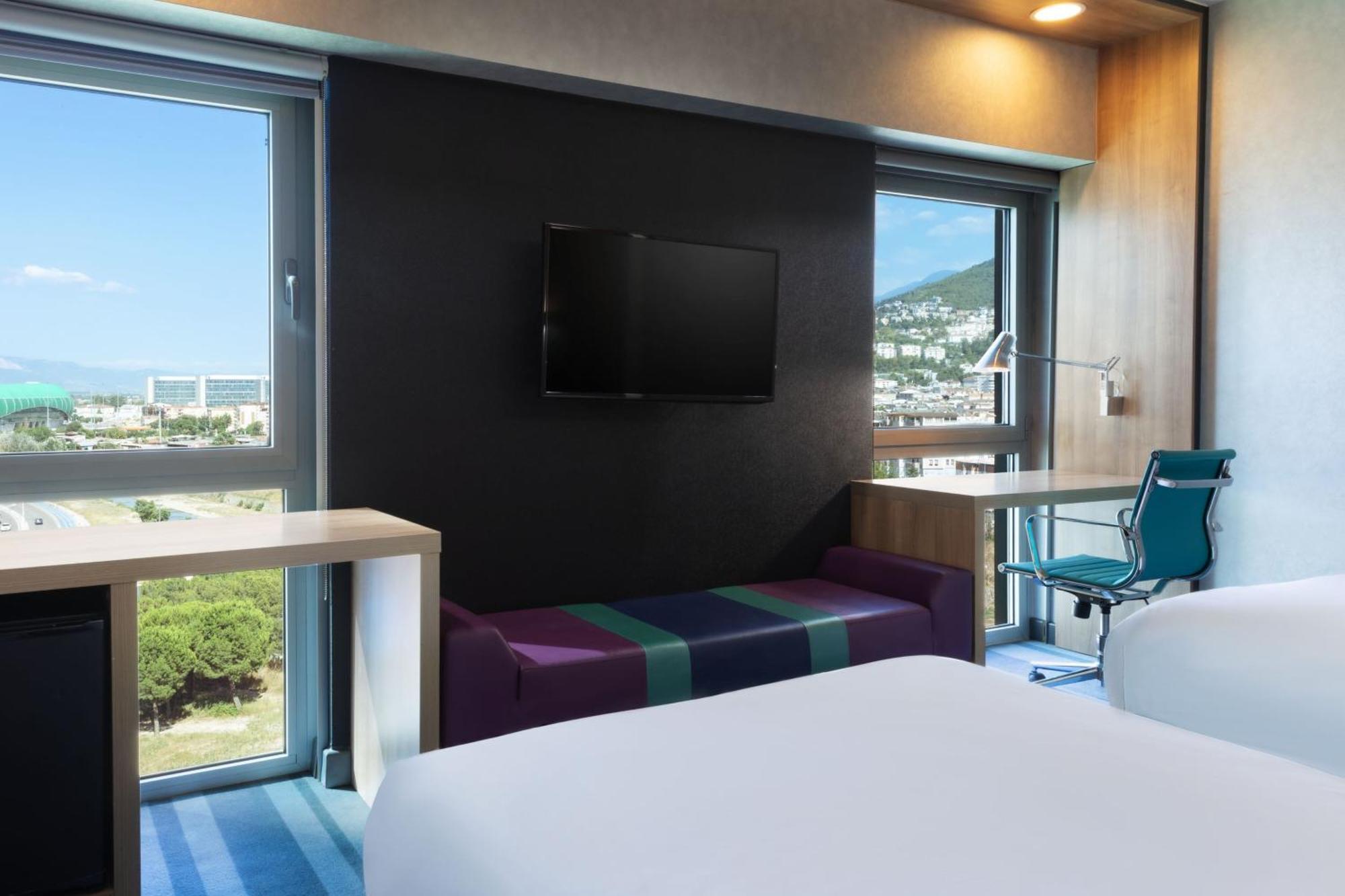 Aloft Bursa Hotel Exterior photo